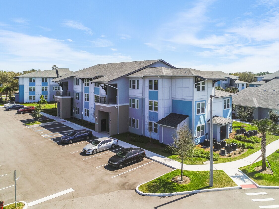 Foto principal - Orchid Lake Apartments