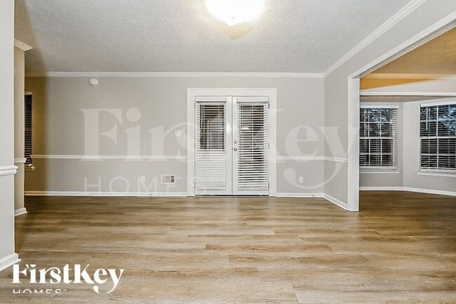 Building Photo - 210 Sharon Acres Ct