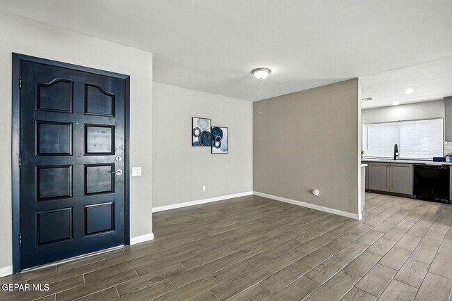 Foto del edificio - 11273 Ivanhoe Dr