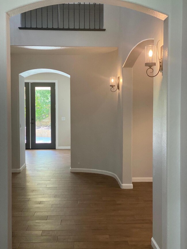 Building Photo - 40742 Hilton Head Ct