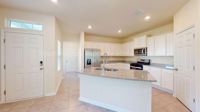 Foto del edificio - 683 Coastline Wy