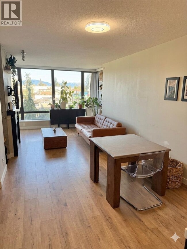 Building Photo - 7328 Arcola St