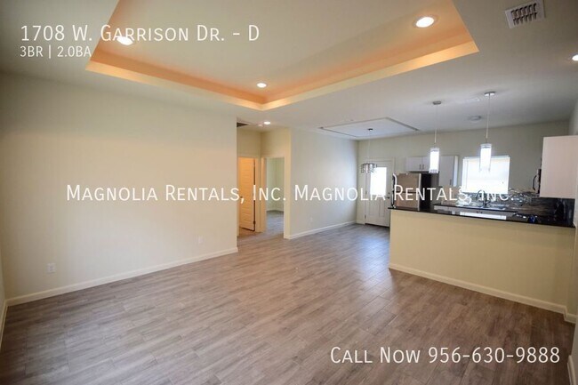 Building Photo - 1708 W Garrison Dr