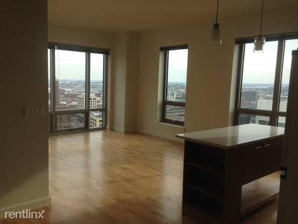 Building Photo - 2 br, 2 bath  - 204 Tremont St Unit 2