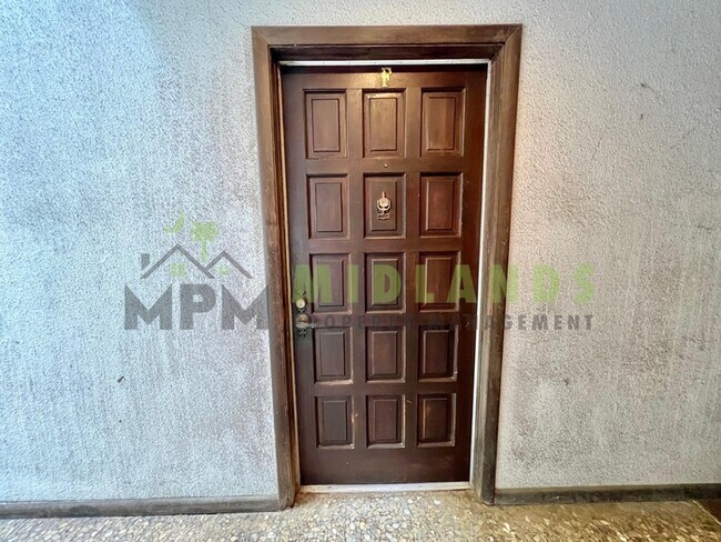 Foto del edificio - 2524 Blossom St