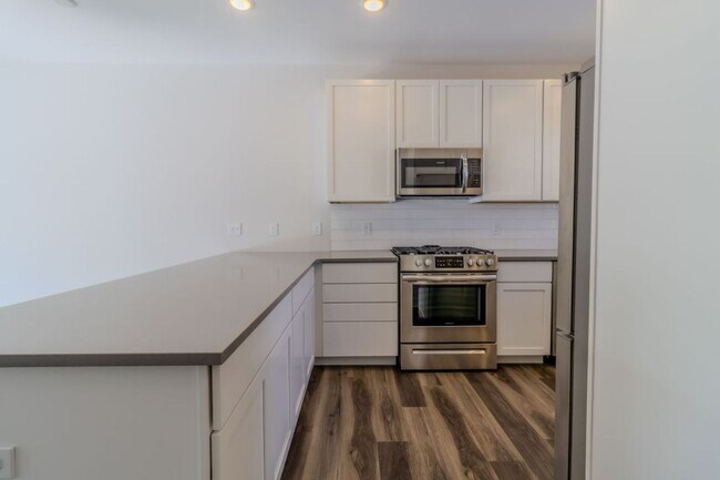 Foto del edificio - Premiere Place and Premiere Living!