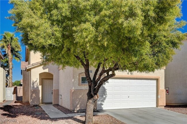 Foto del edificio - 9110 Rushing Wind Ave