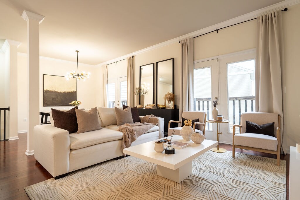 Foto principal - 405 Woodcrest Dr SE