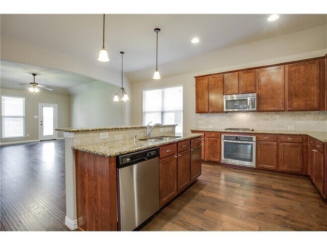 Building Photo - 3813 Amon Carter Dr