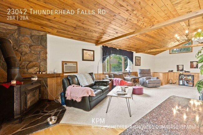 Building Photo - 23042 Thunderhead Falls Rd