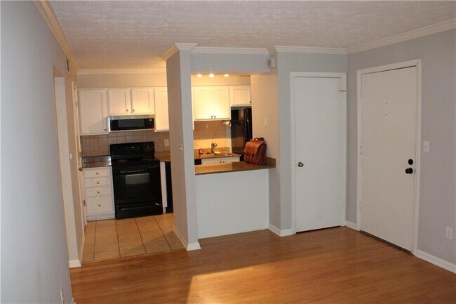 Foto del edificio - 3160 7 Pines Ct