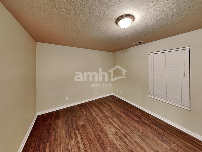 Building Photo - 598 S 1370 W