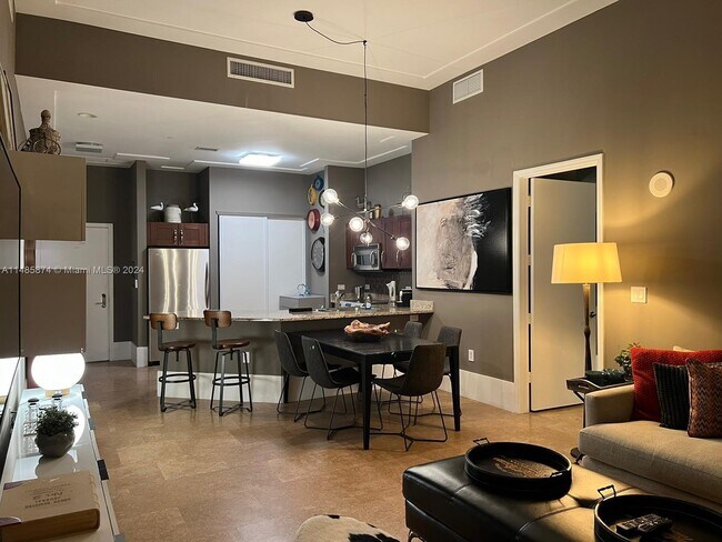 Foto del edificio - 20000 E Country Club Dr