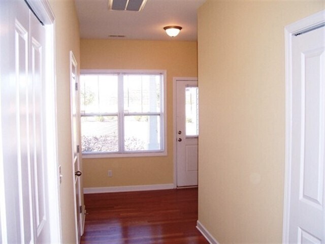 Foto del edificio - 28 Thornbury Dr