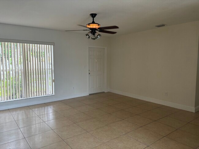 Foto del edificio - 12530 SW 188th Ter