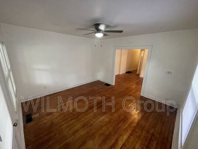 Building Photo - 773 Dequincy St