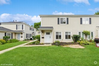 Building Photo - 1110 Cove Dr