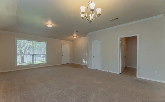 Foto del edificio - 5907 Drystone Ln