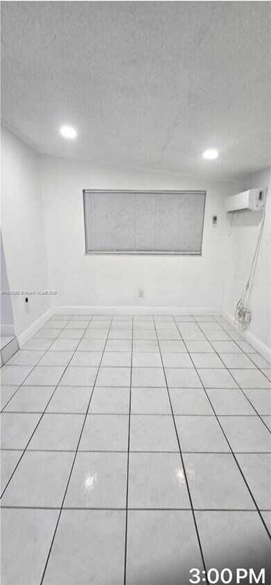 Primary Photo - 3405 NW 176th Terrace