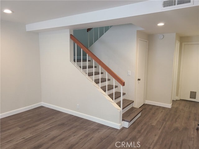 Building Photo - 8465 Kington Way