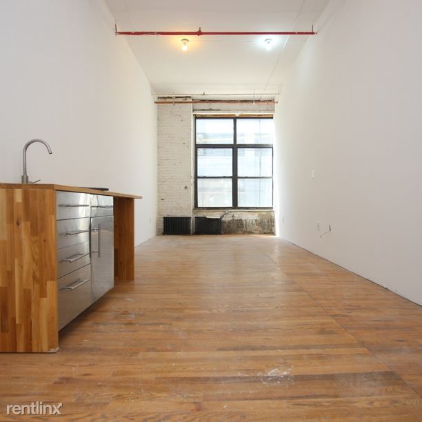 Building Photo - 28 Scott Ave
