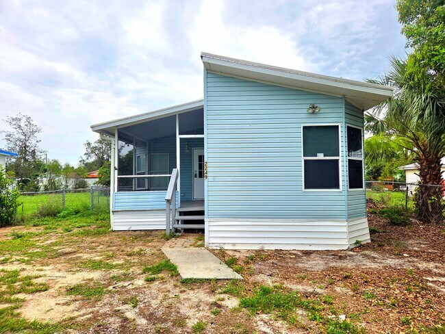 Foto del edificio - Beautiful 3Bed/2Bath Home in Lakeland