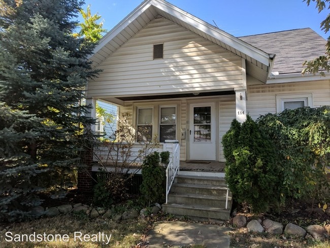 Building Photo - 114 Bellfield Ave