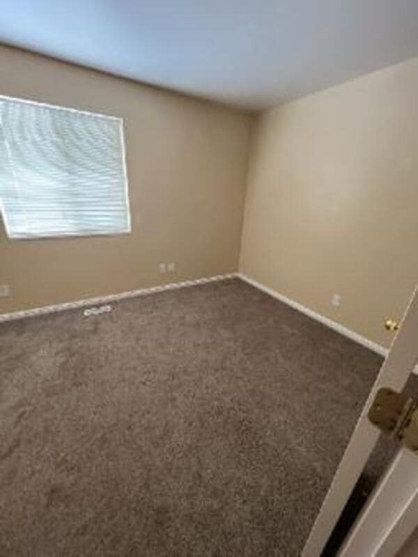 Foto del edificio - 545 W 350 N