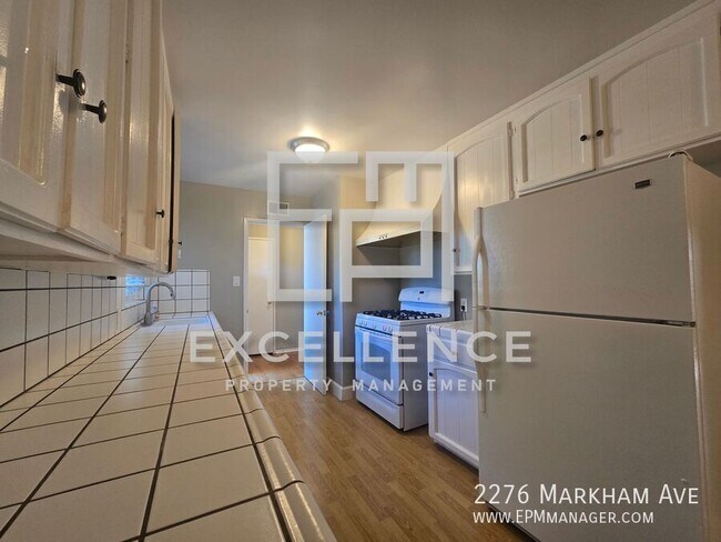 Foto del edificio - 2276 Markham Ave