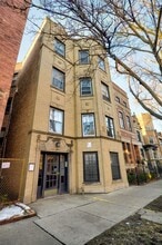Building Photo - 2704 N Mildred Ave
