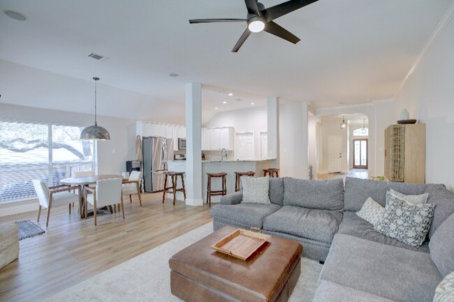 Foto del edificio - 4117 Gazley Ln