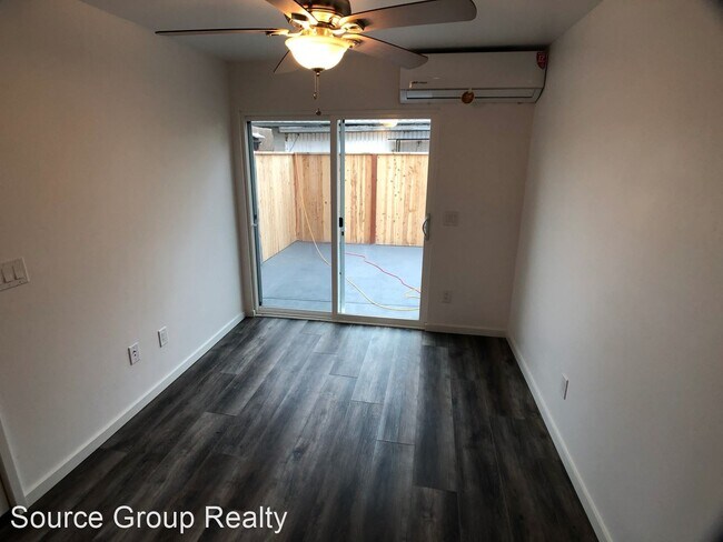 Foto del edificio - 2560-2562 L St