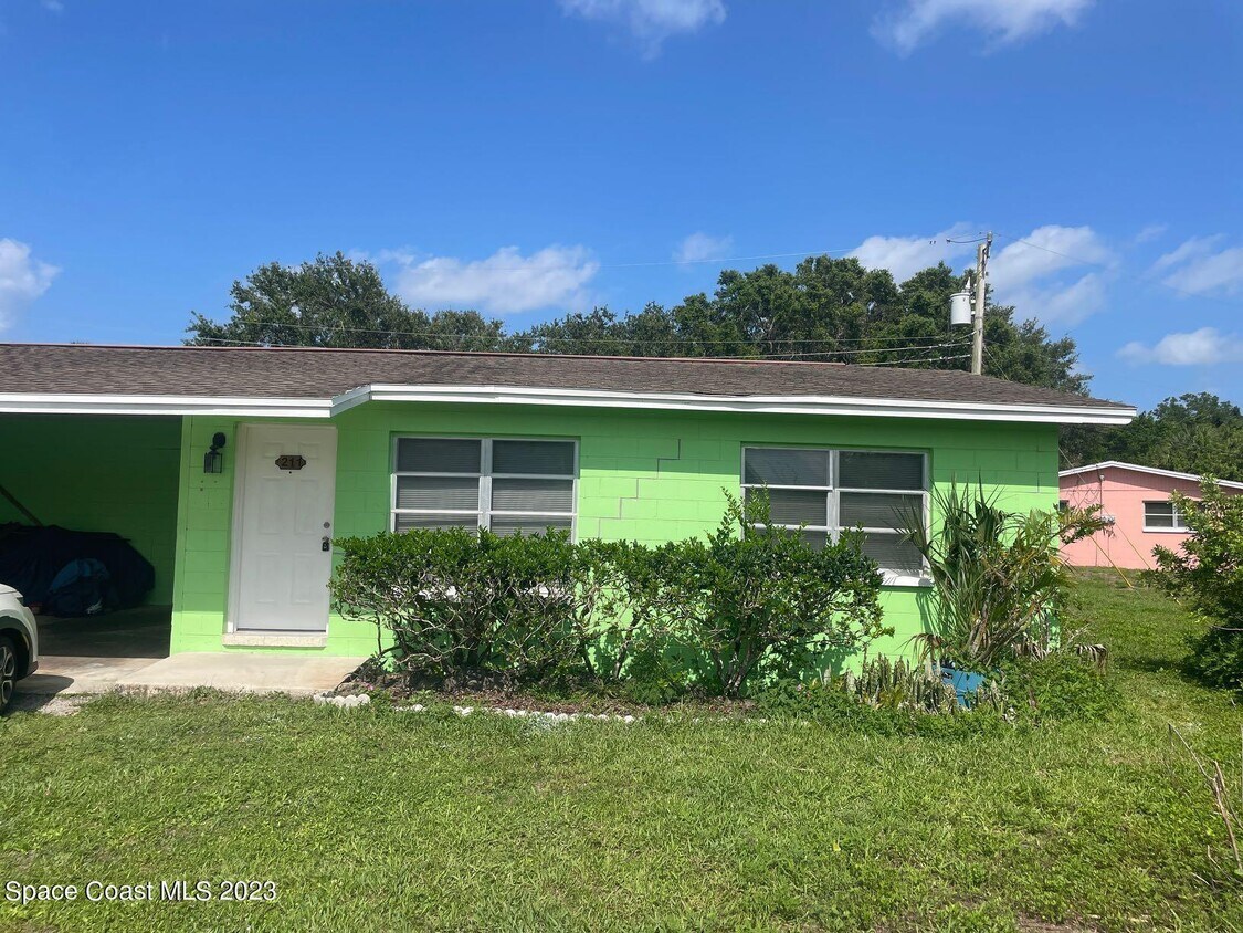 Foto principal - 211 Begonia St