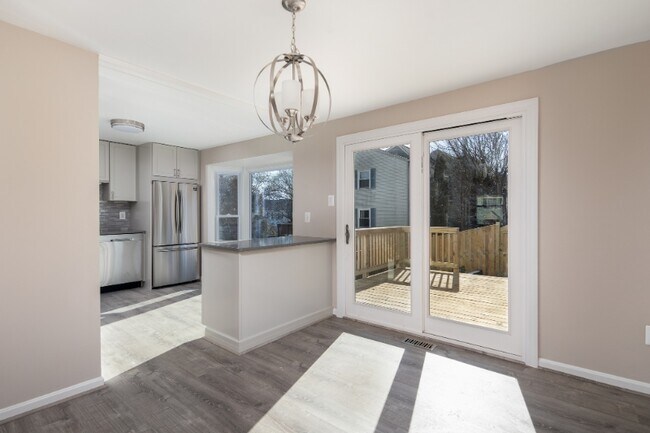 Foto del edificio - 2924 Piney Grove Ct