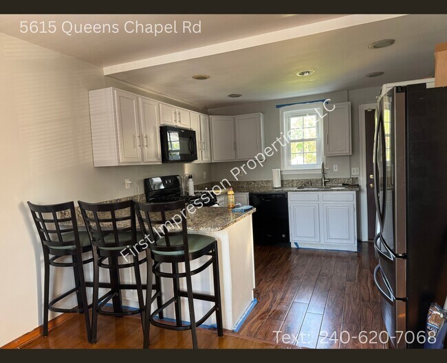 Foto del edificio - 5615 Queens Chapel Rd