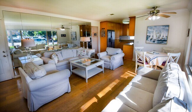 Building Photo - 1052 Isabella Ave