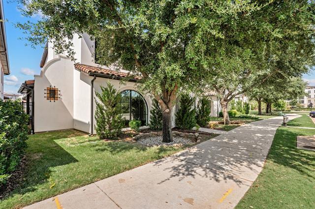 Foto del edificio - 2850 Lakeside Pkwy