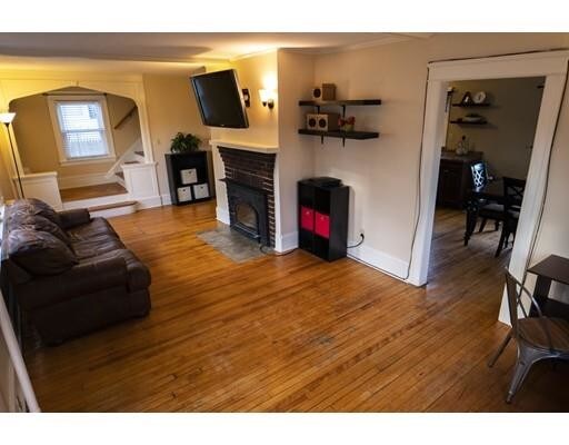 Building Photo - 11 Bailey Rd