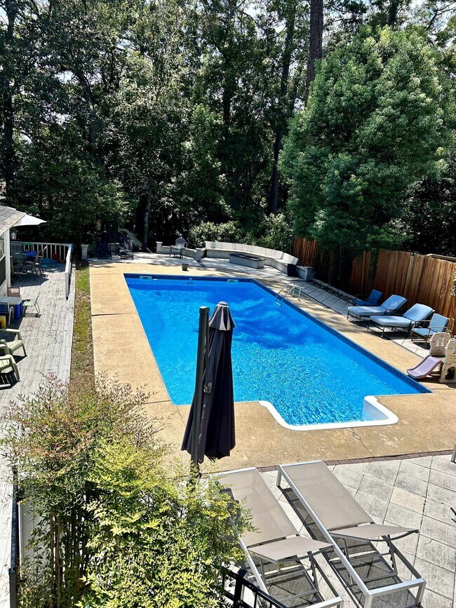 Foto del edificio - 2938 Abbotsford Way
