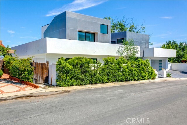 Foto del edificio - 9653 Highridge Dr