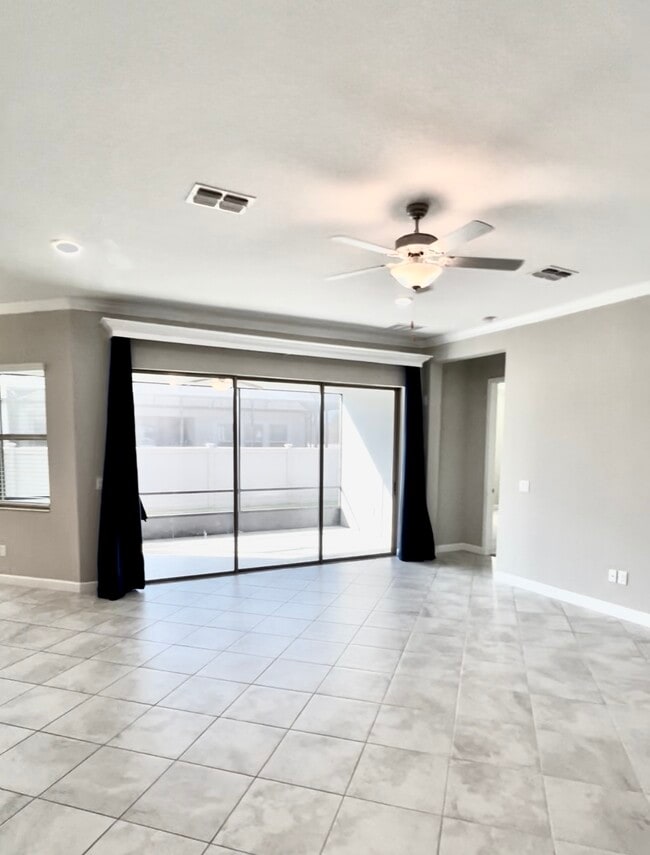 Photo - 2766 Hilliard Dr House