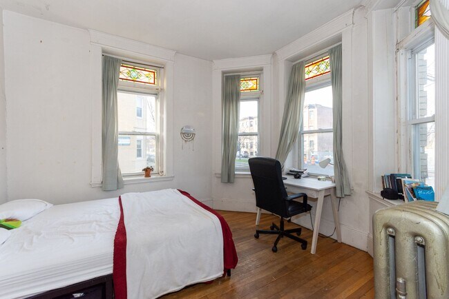 Foto del edificio - 60 Brighton Ave