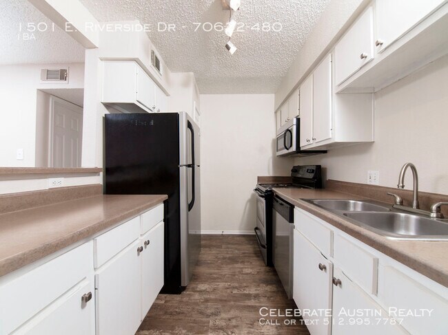 Building Photo - BOL Apartments