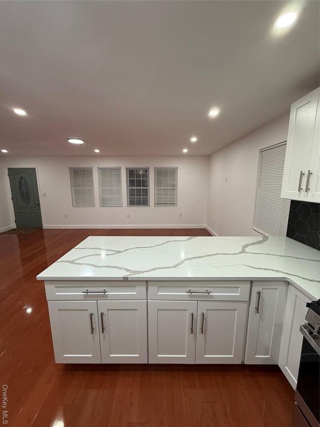 Foto del edificio - 107-13 220th St