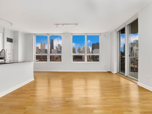 Foto del edificio - 421 W Huron St