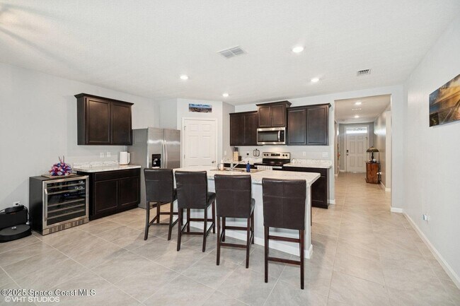 Foto del edificio - 5221 Talbot Blvd