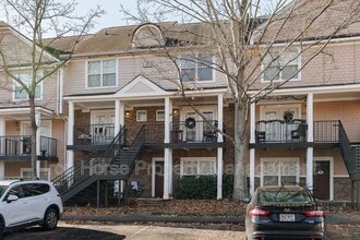 Building Photo - 1035 Barnett Shoals Rd