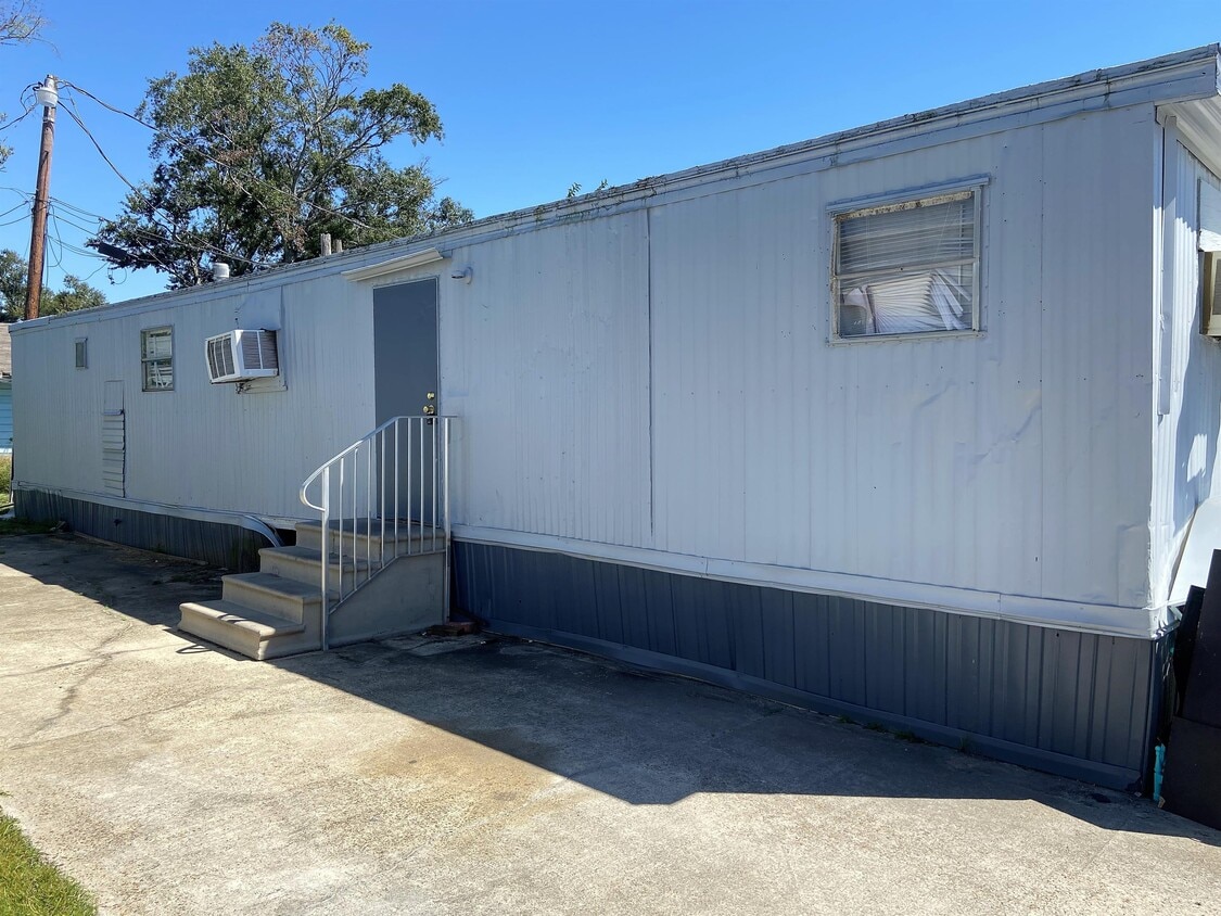 1030 Mildred St, Sulphur, LA 70663 House Rental in Sulphur, LA