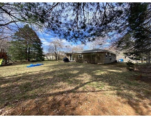 Building Photo - 21 Cresthaven Dr