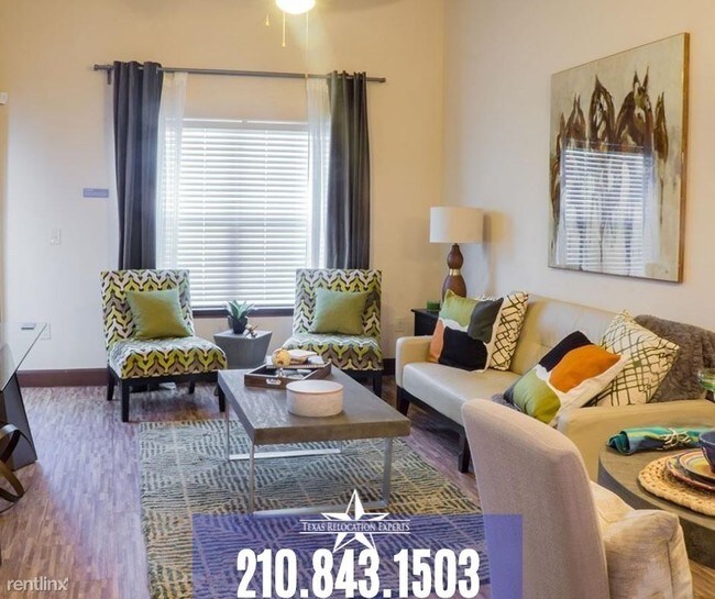 Foto del edificio - 3316 Oakwell Ct